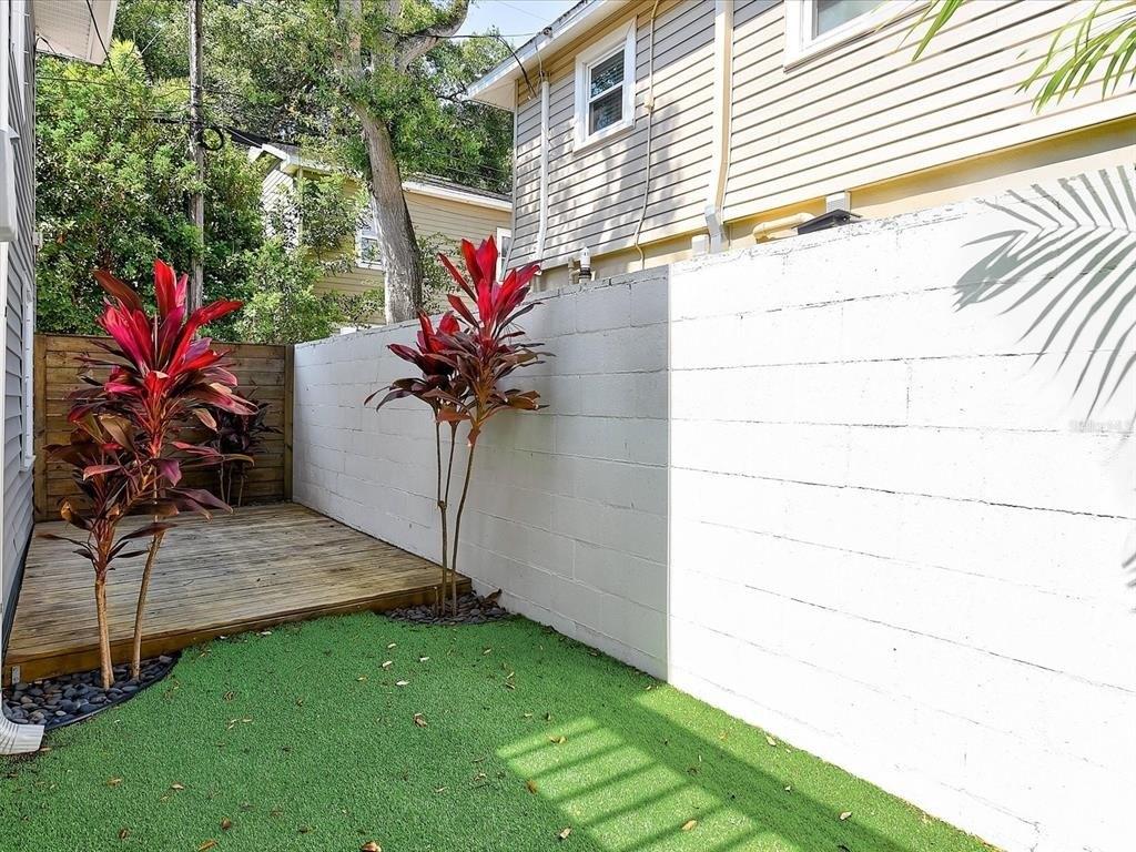 26th Ave N, Saint Petersburg, FL 33704