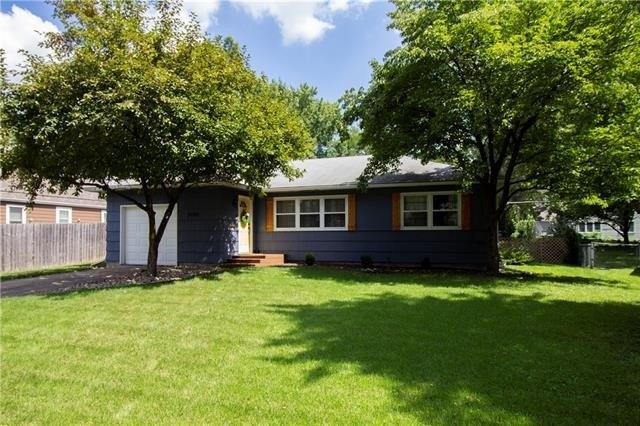 Woodson St, Mission, KS 66202