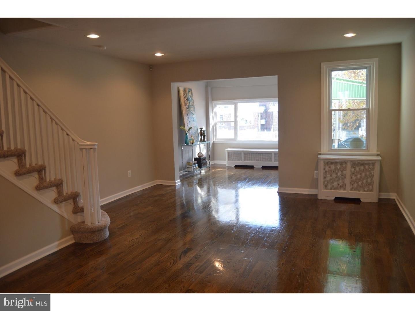Loretto Ave, Philadelphia, PA 19124