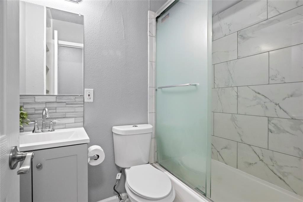 Jerrell St, North Richland Hills, TX 76180