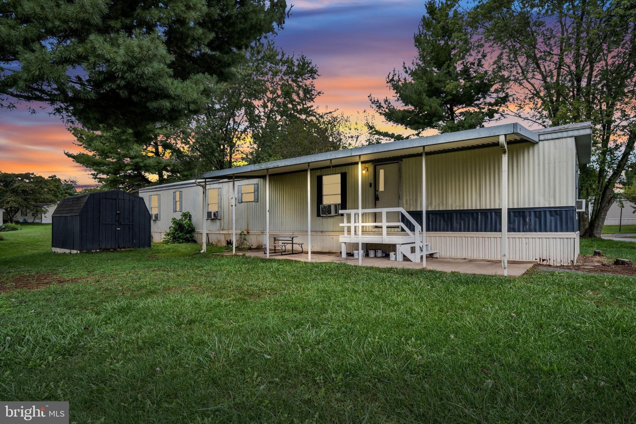Willow Tree Ln, Dover, PA 17315