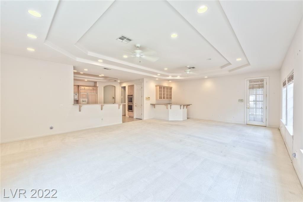 Scarsdale Dr, Las Vegas, NV 89117