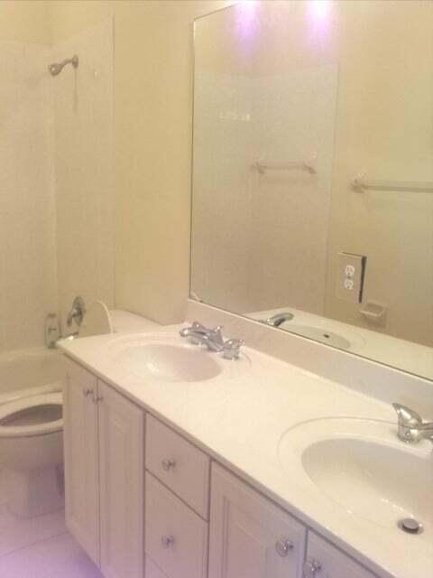 Sand Shot Way, Port Saint Lucie, FL 34986