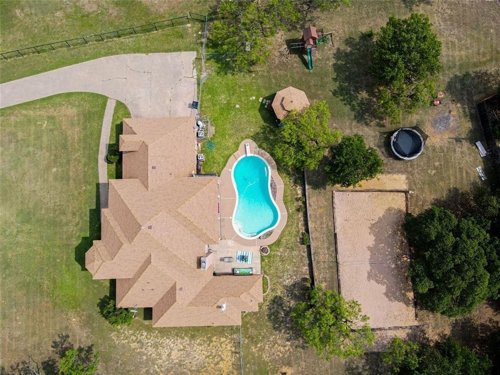 Pecan Meadow Dr, Fort Worth, TX 76140