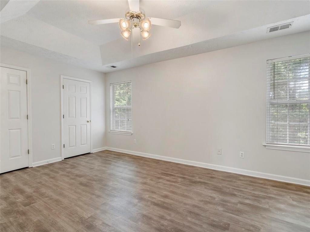 Berkeley Pl, Cartersville, GA 30121