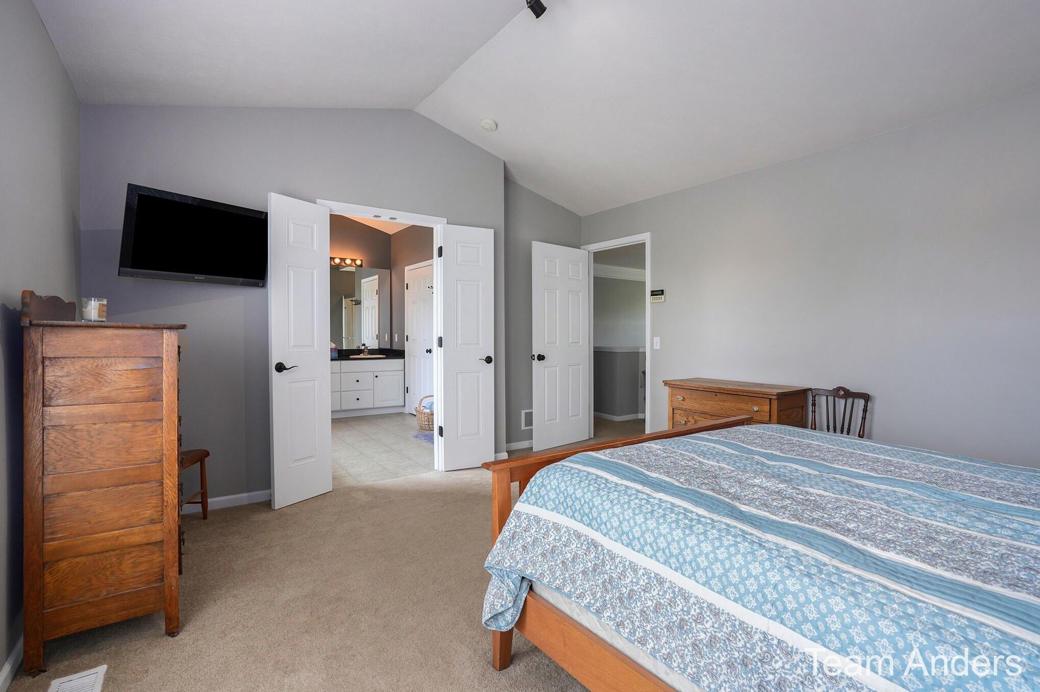 Legacy Ct Ne, Rockford, MI 49341