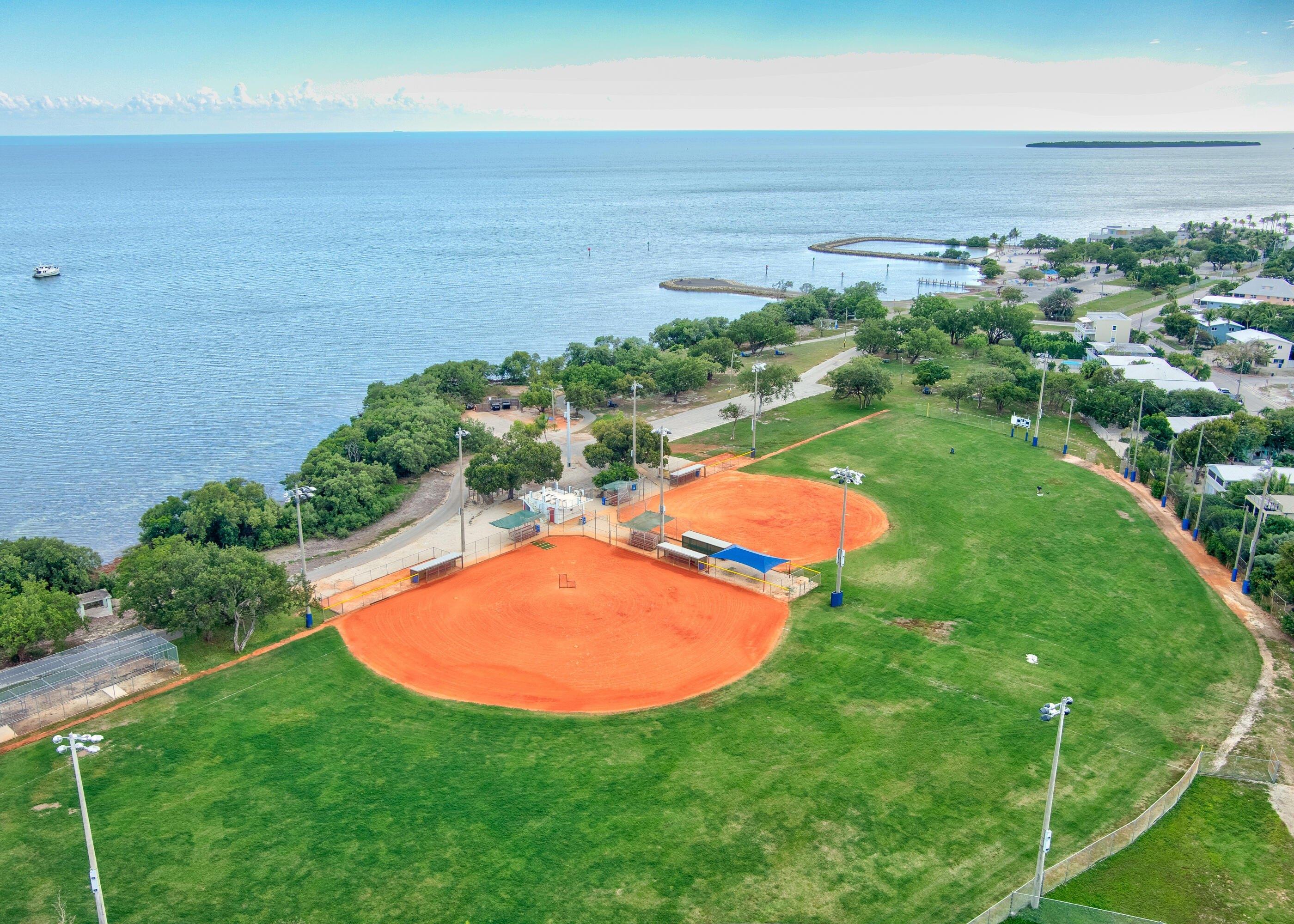 Atlantic Ave, Tavernier, FL 33070