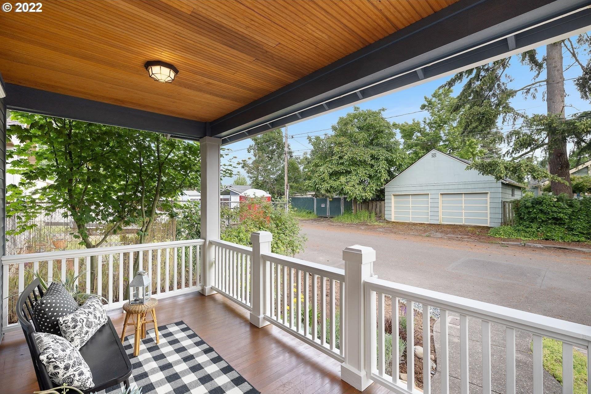 Se Carlton St, Portland, OR 97206