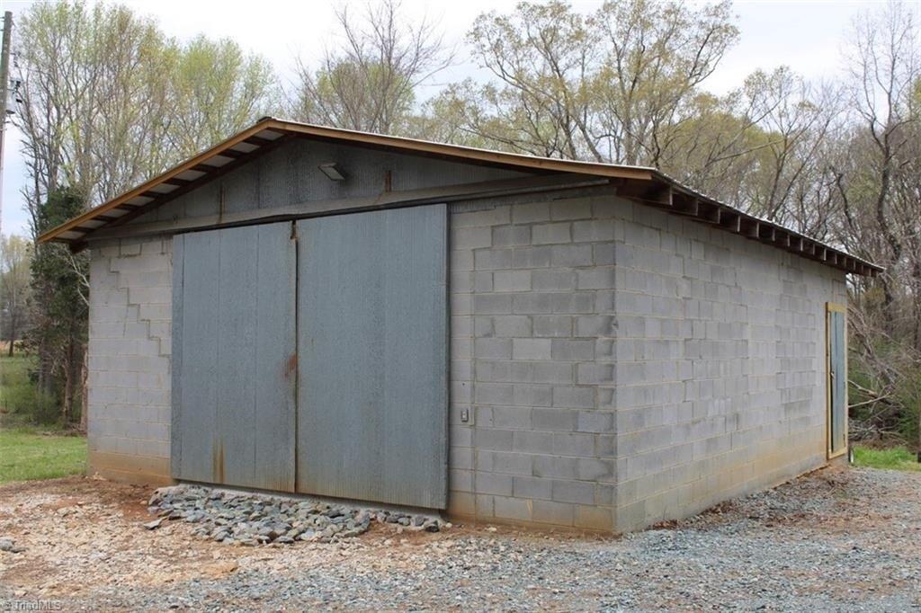 Lewis Brown Rd, Bennett, NC 27208