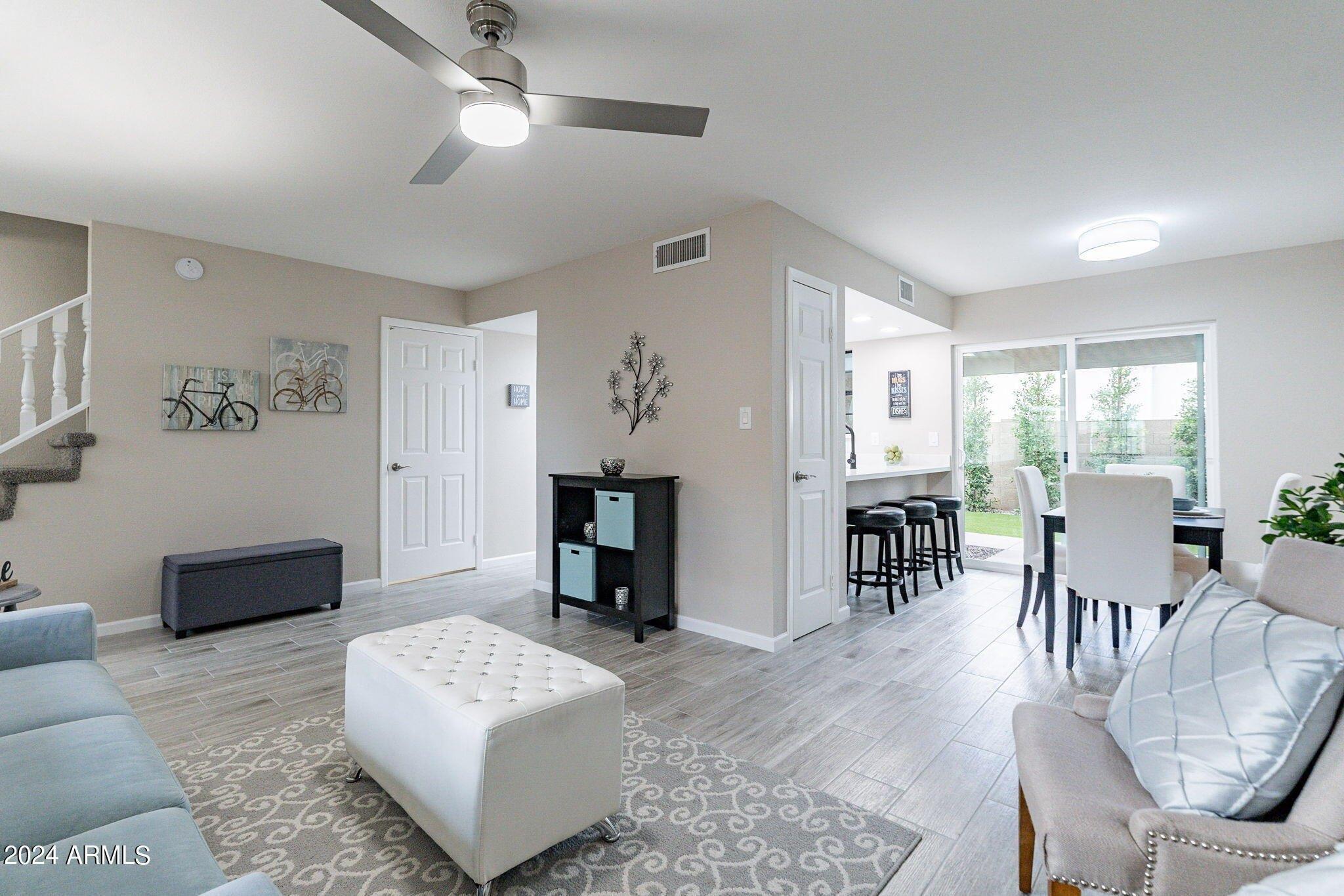 W La Jolla Dr, Tempe, AZ 85282