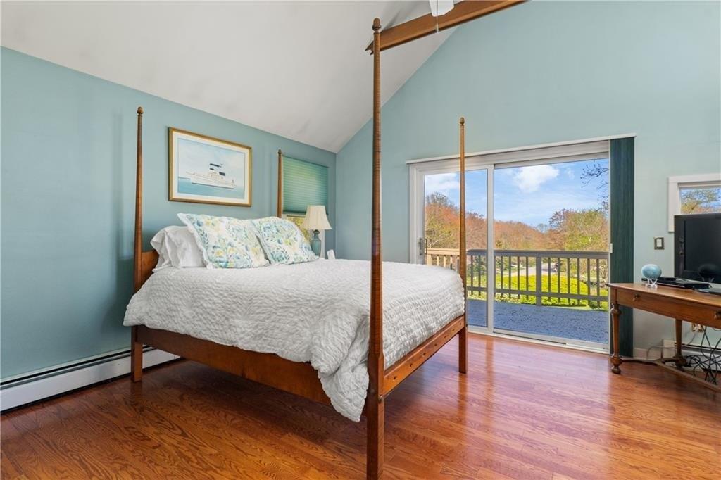 Wright Ln, Jamestown, RI 02835