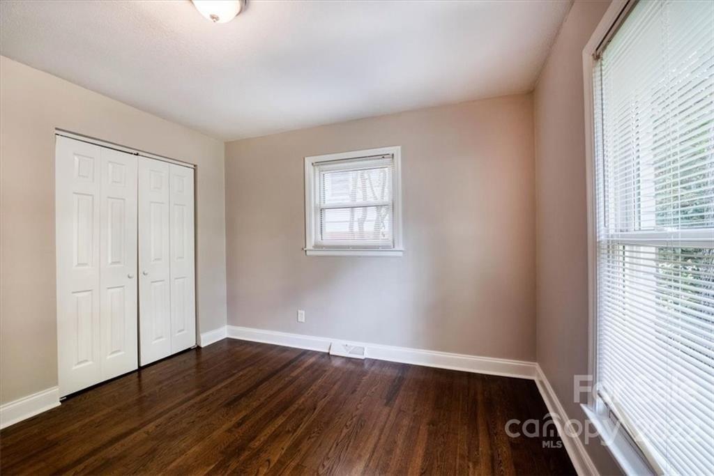 Kilborne Dr, Charlotte, NC 28205