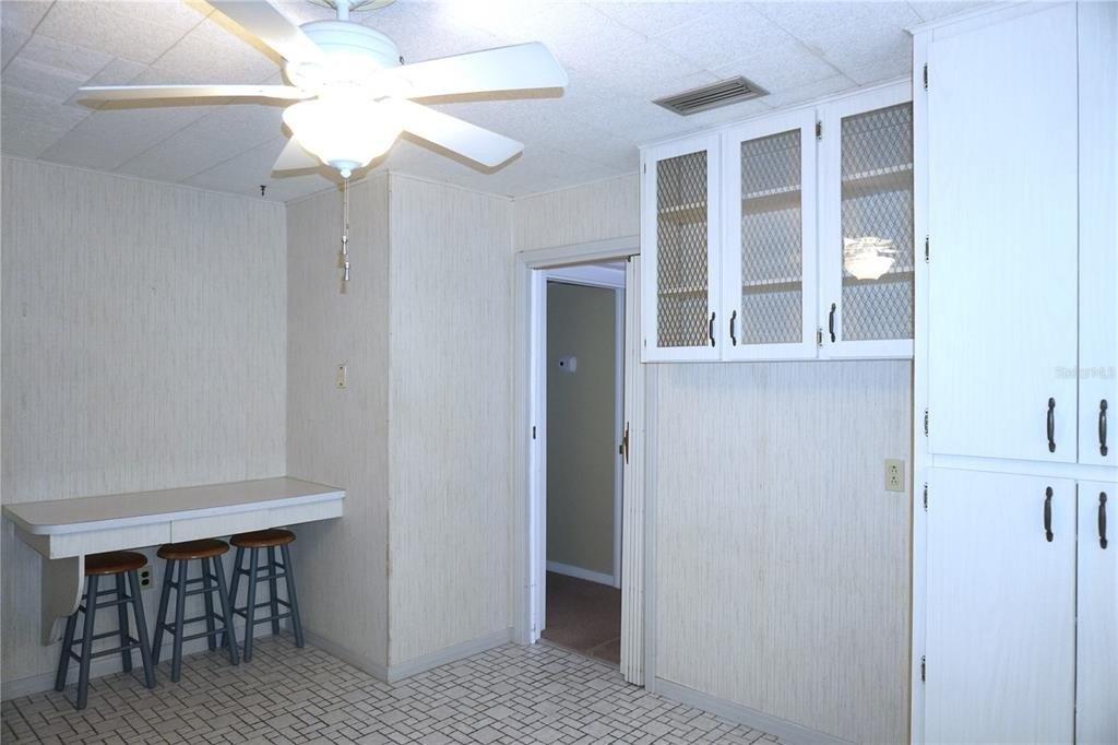 W Louisiana Ave, Tampa, FL 33614