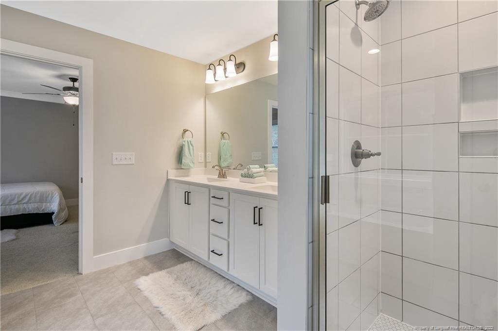 Spruce Hollow Cir, Spring Lake, NC 28390