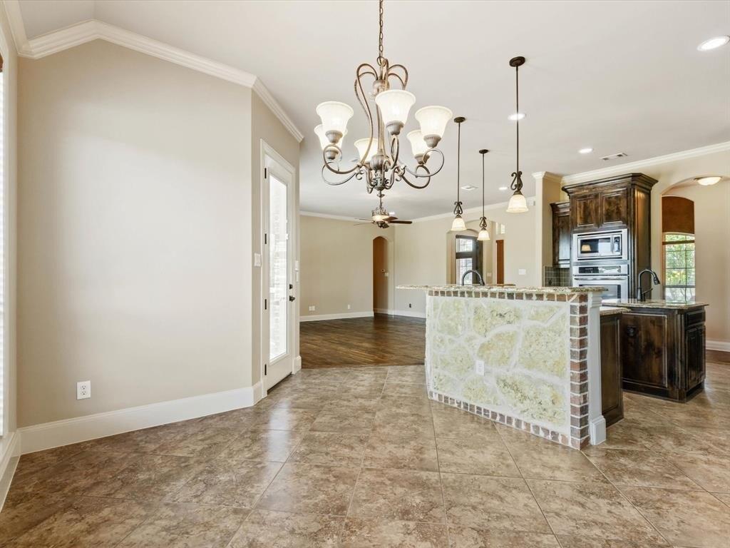 Judy Dr, Midlothian, TX 76065