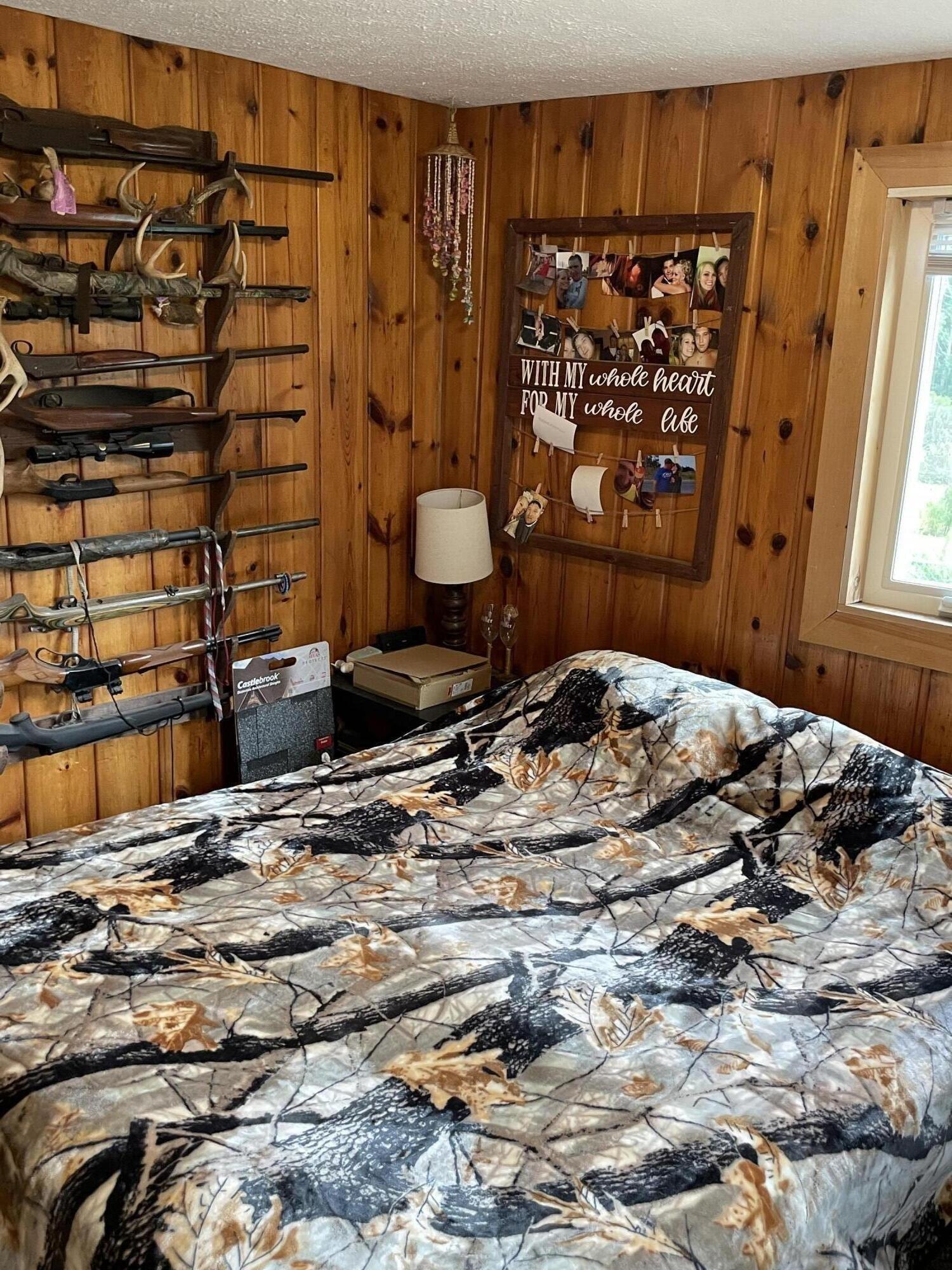 W Fenwick Rd, Fenwick, MI 48834