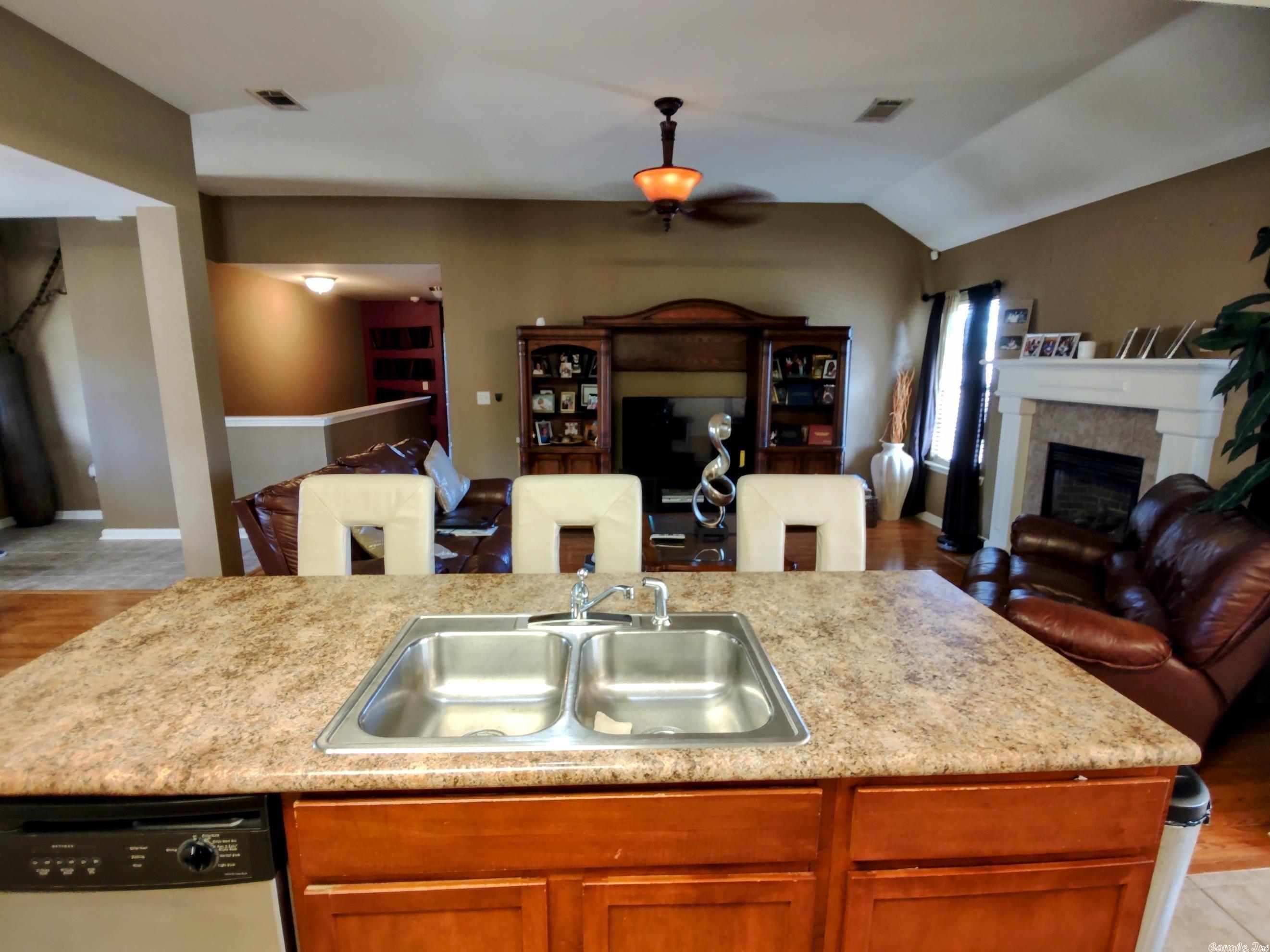 Dynasty Dr, Alexander, AR 72002