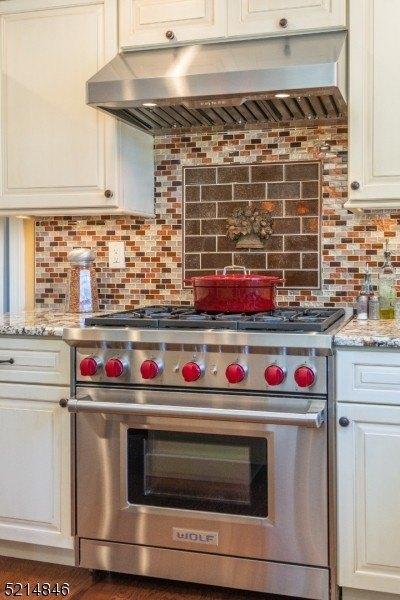 Breton Dr, Pine Brook, NJ 07058