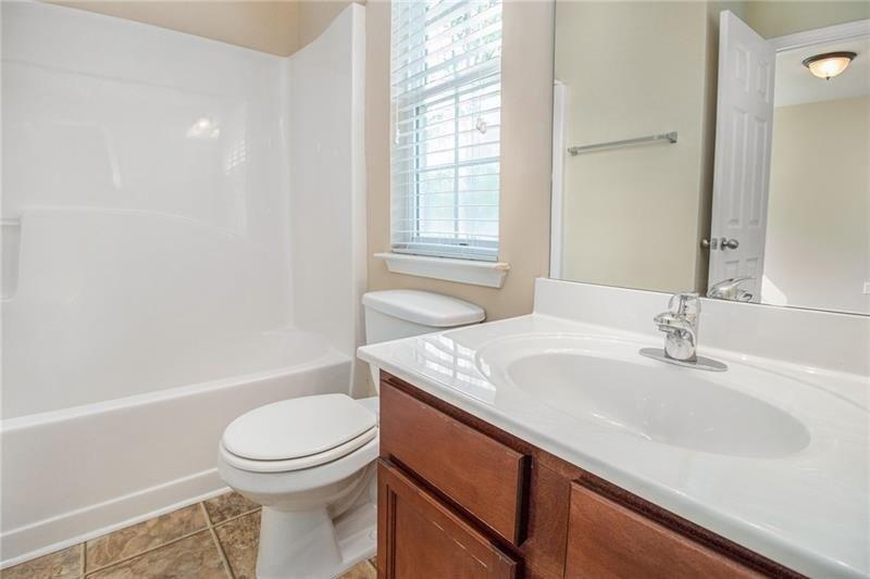 Amethyst Dr, Douglasville, GA 30135