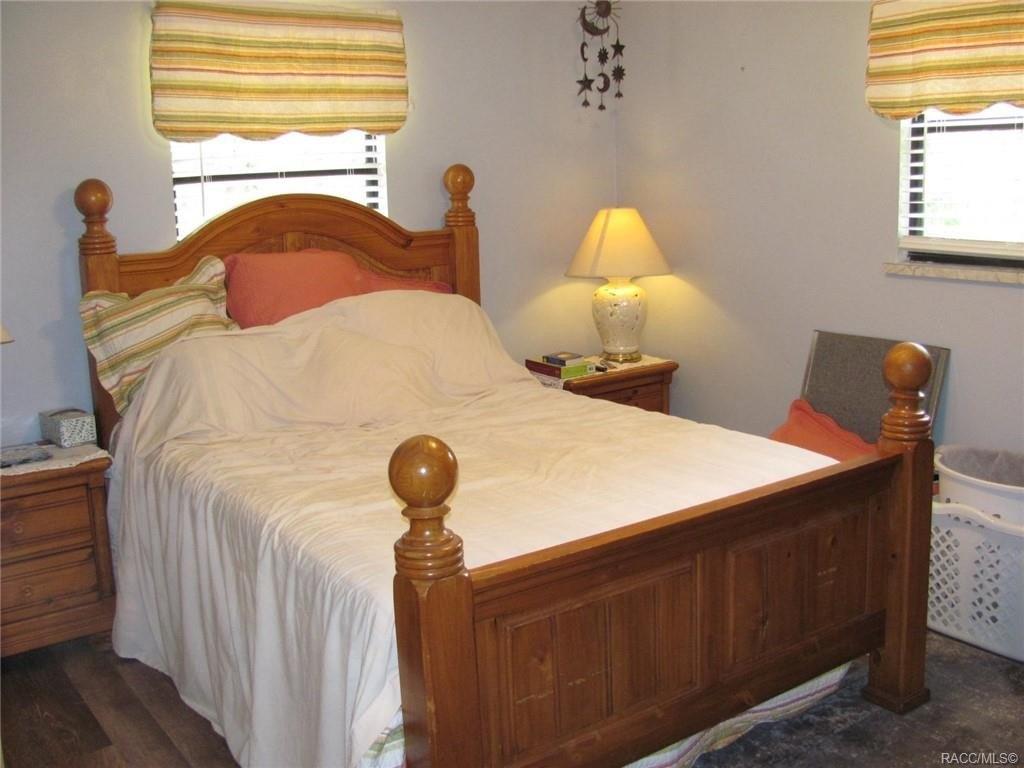 N Bay Ave, Crystal River, FL 34428