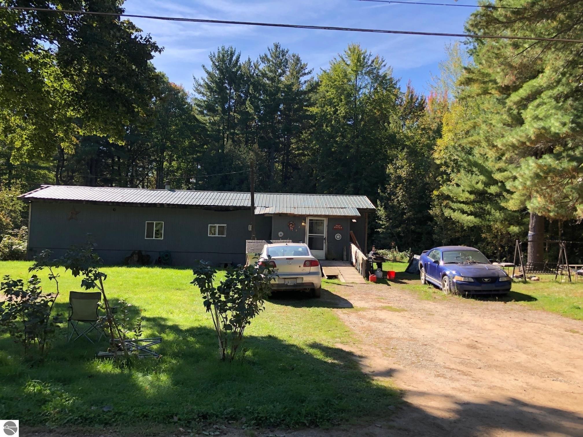 Frank St, Beaverton, MI 48612