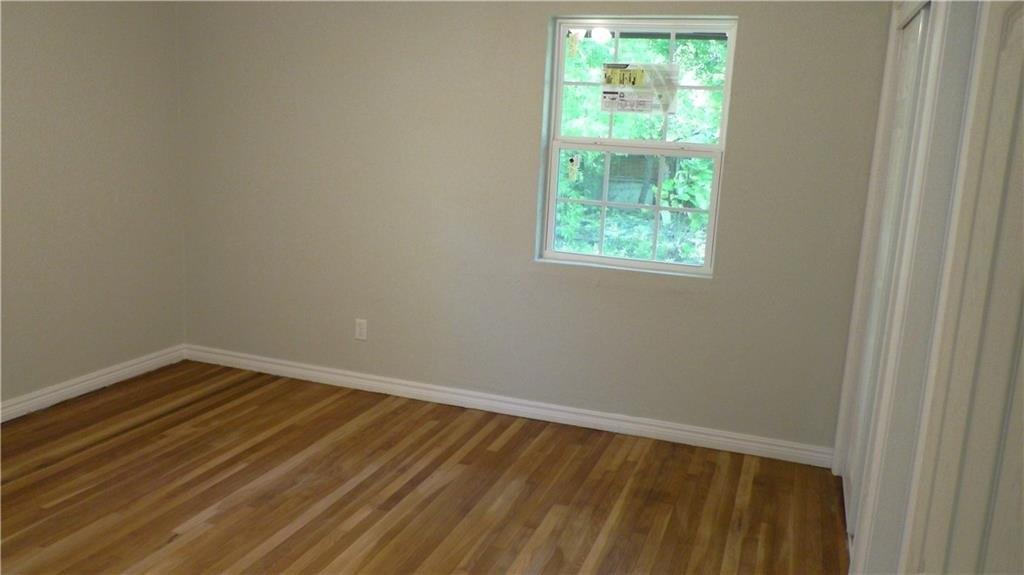 Springlake Dr, Oklahoma City, OK 73111