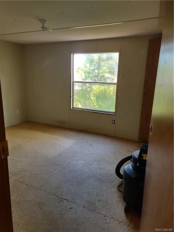 S Greenfield Ter, Homosassa, FL 34446
