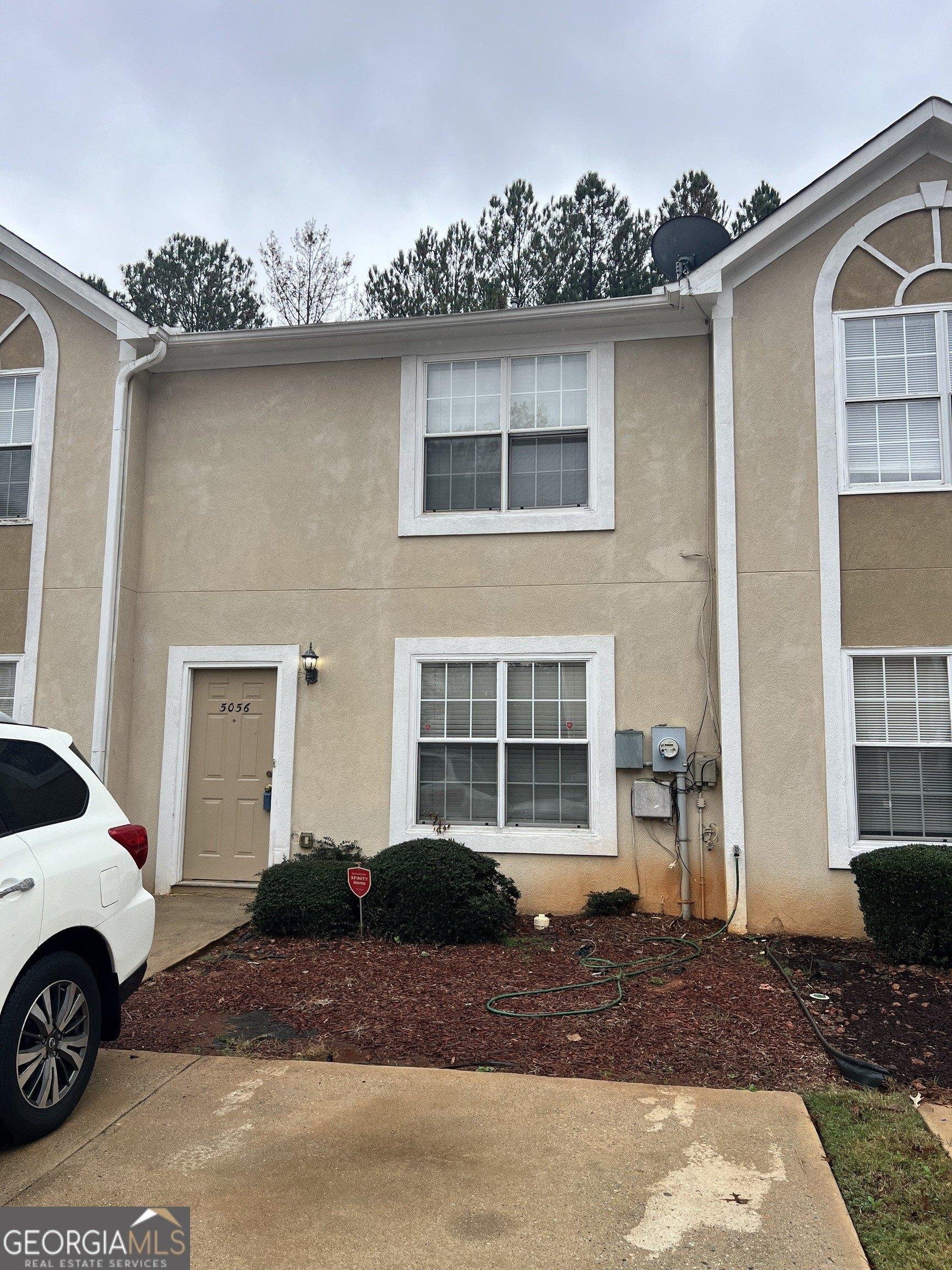 Chupp Way Cir, Lithonia, GA 30038