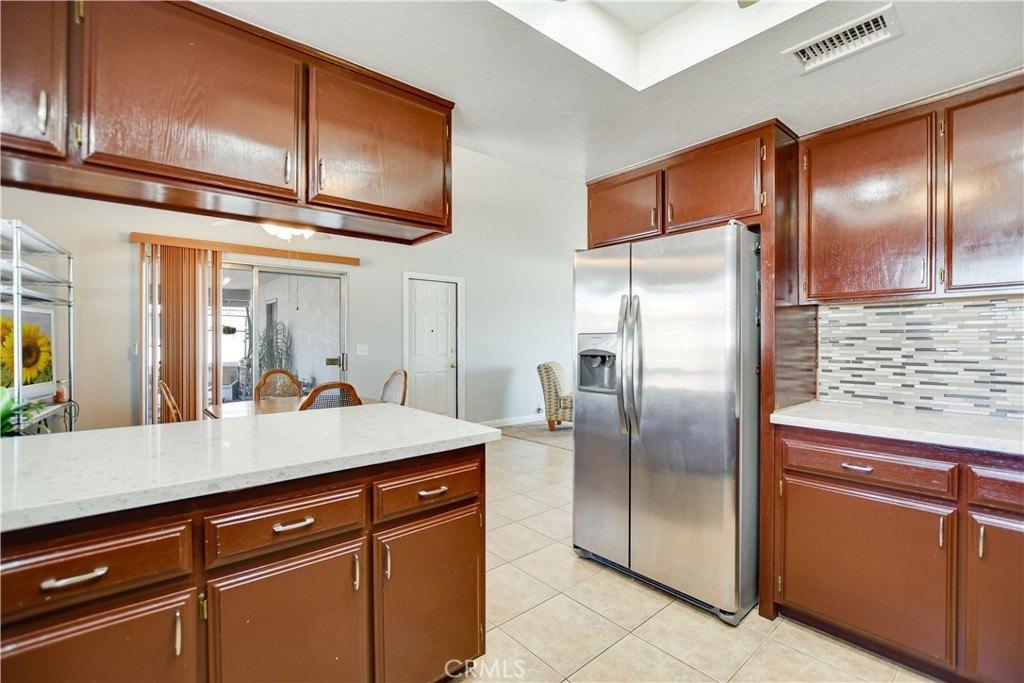 Corwin Rd, Apple Valley, CA 92307