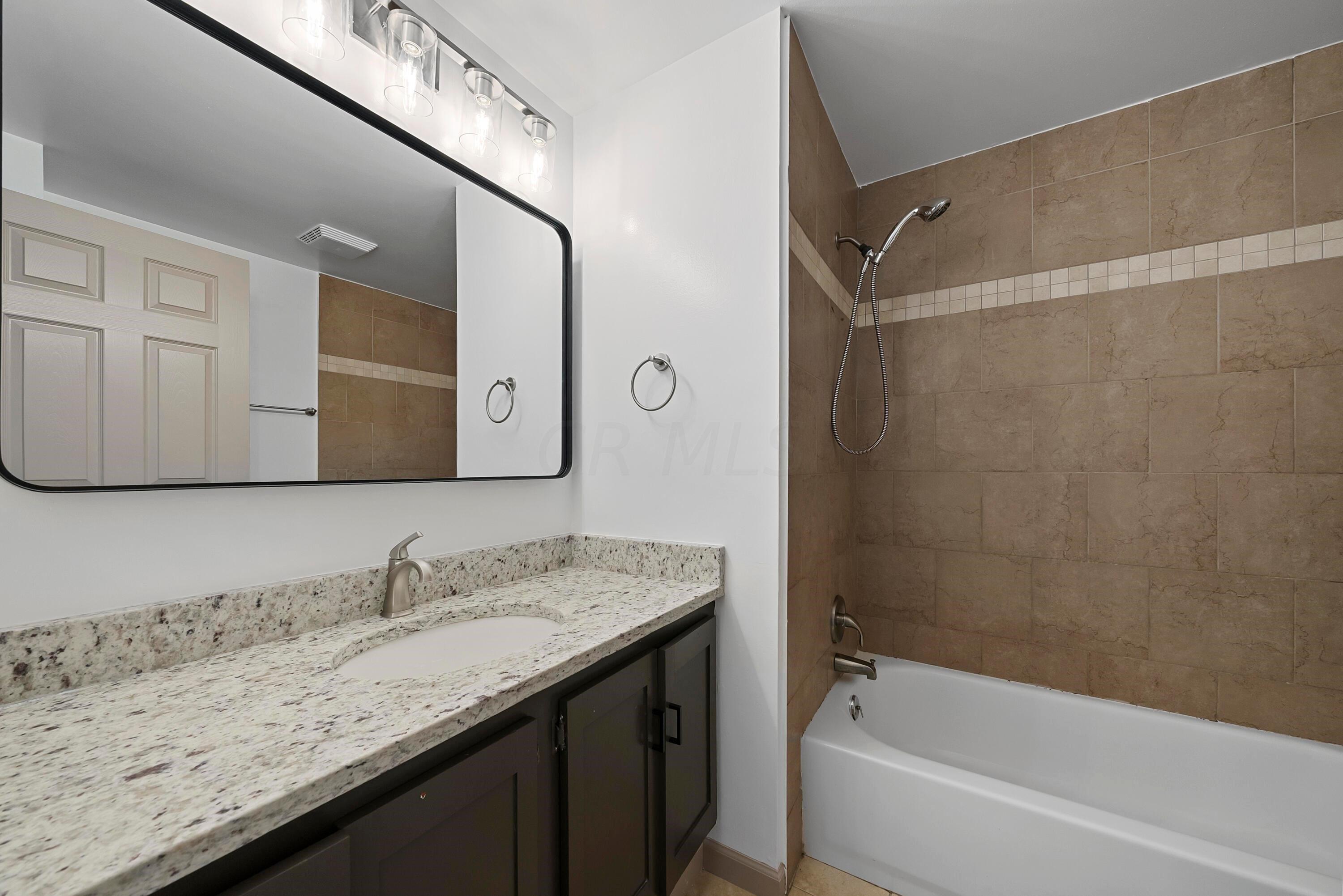 Westerly Hills Dr, Englewood, OH 45322