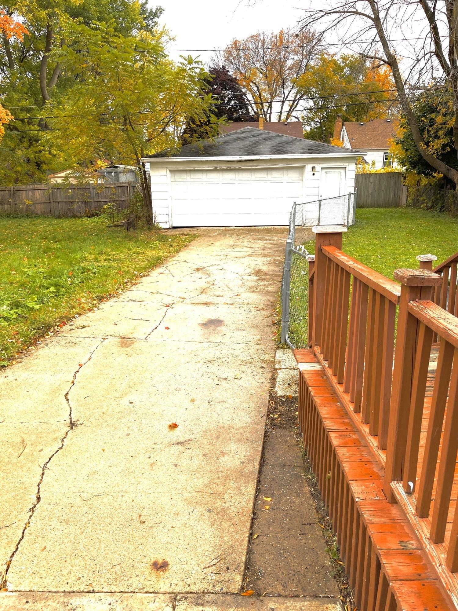 N 56th St, Milwaukee, WI 53218