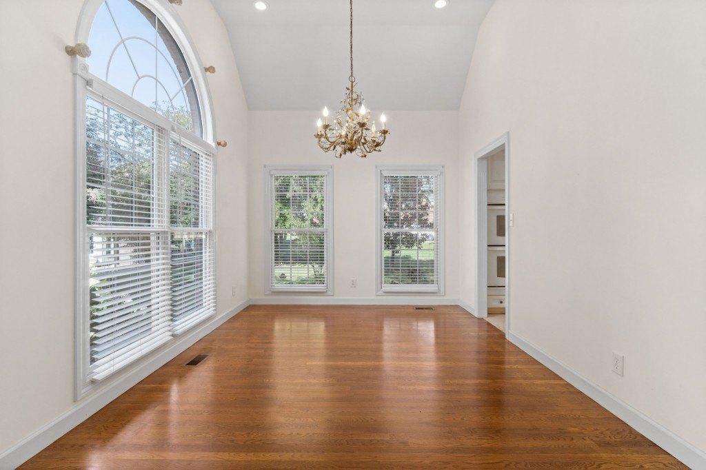 Treemont Dr, Clarksville, TN 37043