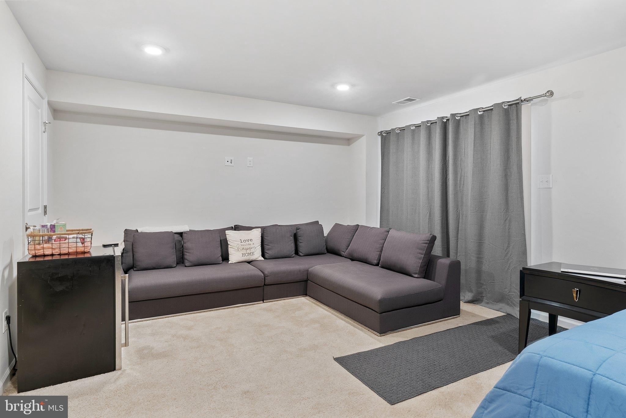 Star Dr, Mount Holly, NJ 08060