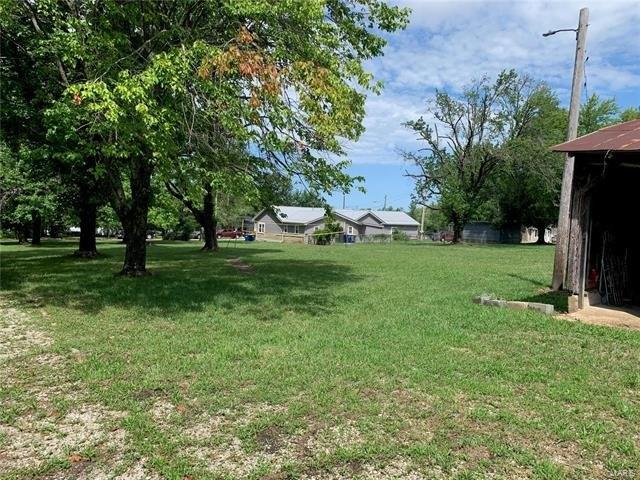 E Dent St, Salem, MO 65560