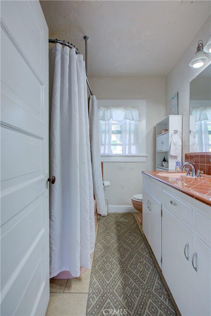 W 23rd St, Merced, CA 95340