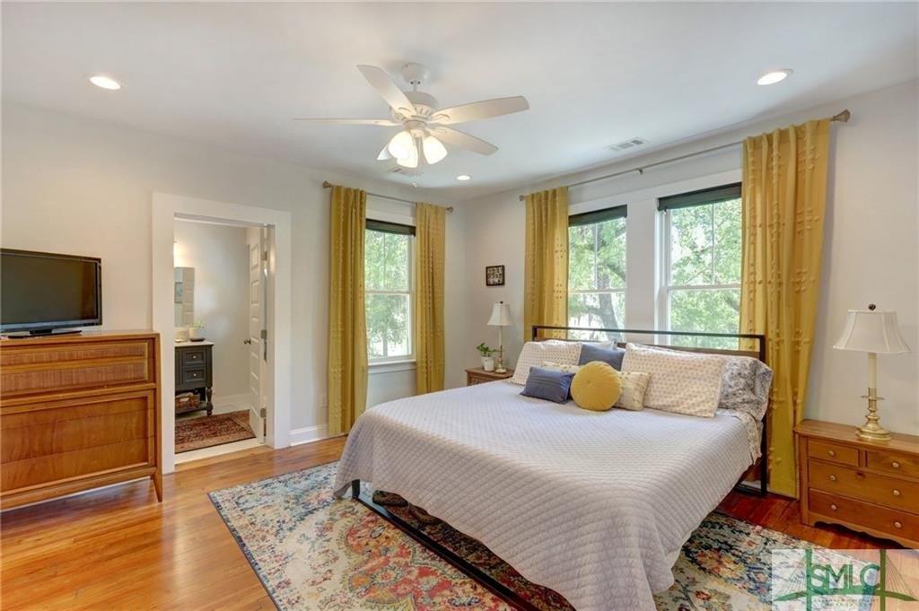 E 33rd St, Savannah, GA 31404