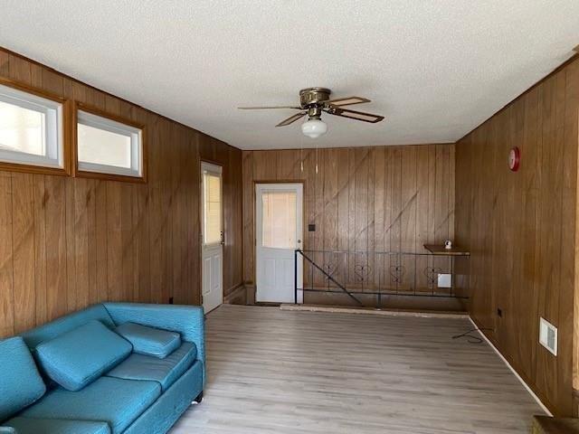 Collin St, Independence, MO 64052