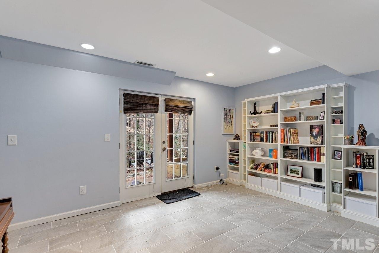 Bellow St, Raleigh, NC 27609