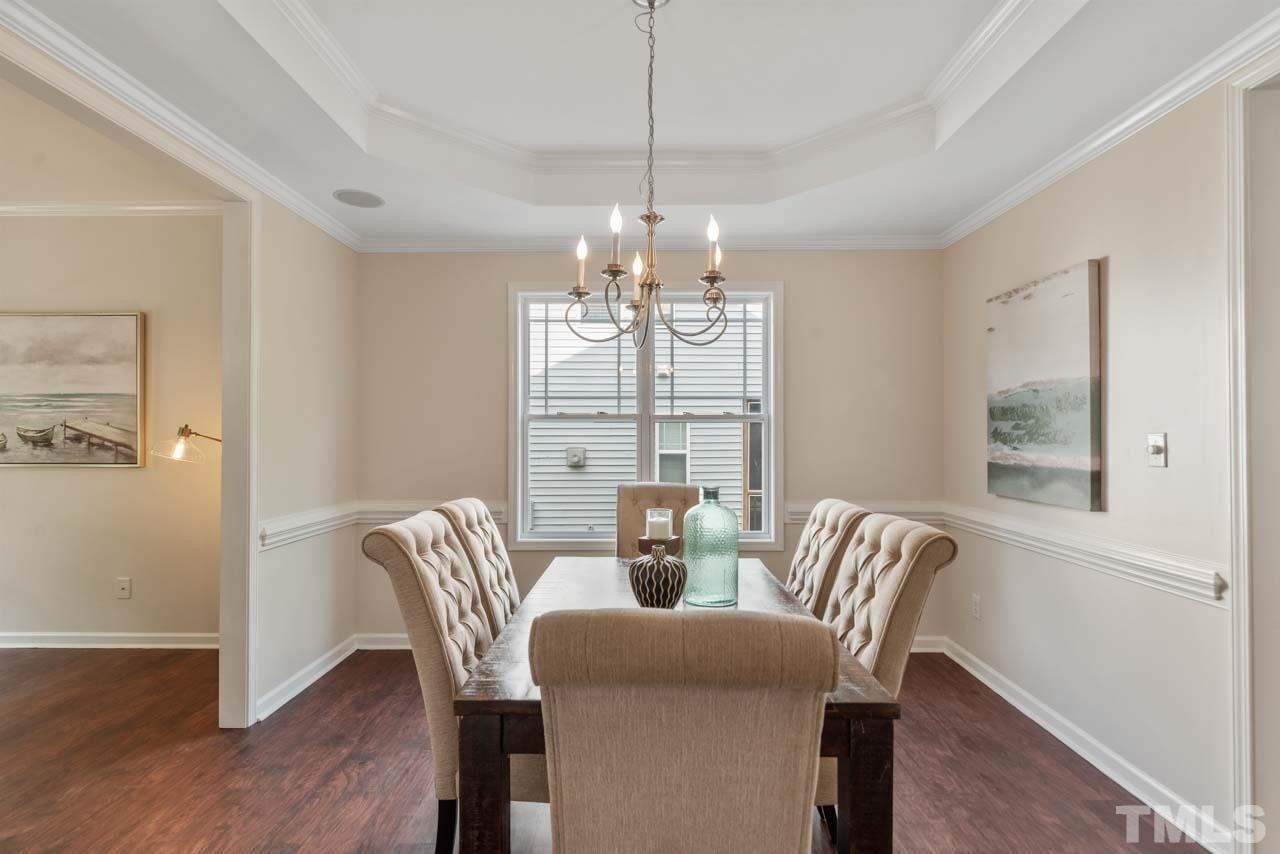 Oakbeech Ct, Holly Springs, NC 27540