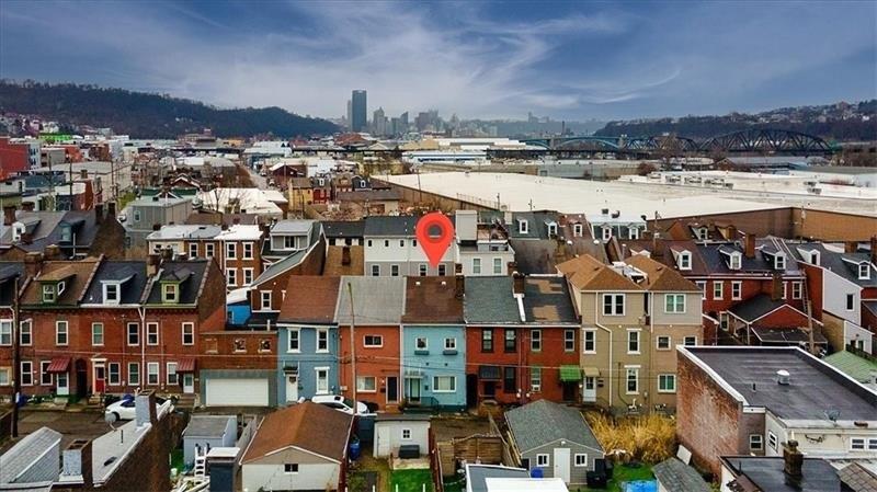 Lodi Way, Pittsburgh, PA 15201