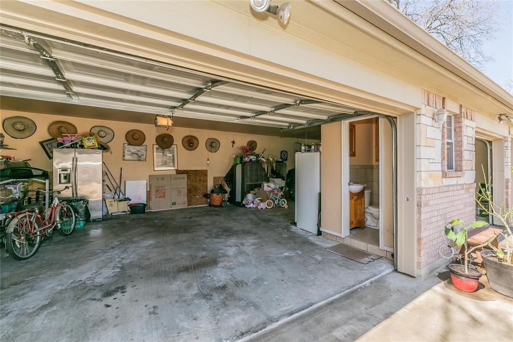 6th Ave, Fort Worth, TX 76110