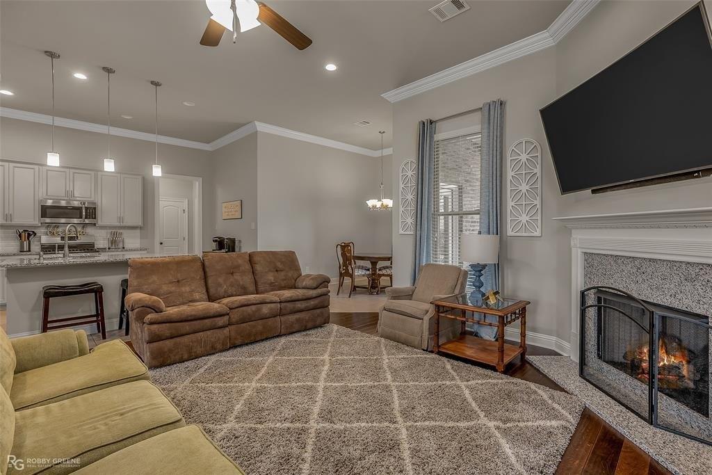 Gulfstream Ln, Shreveport, LA 71106