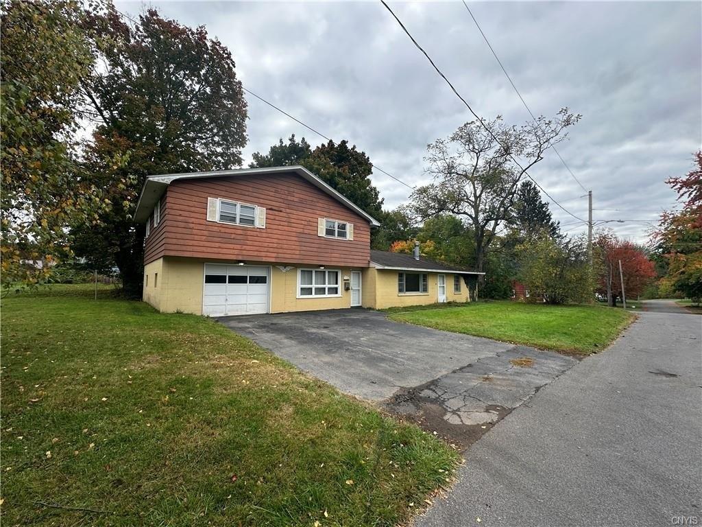 N 7th St, Fulton, NY 13069