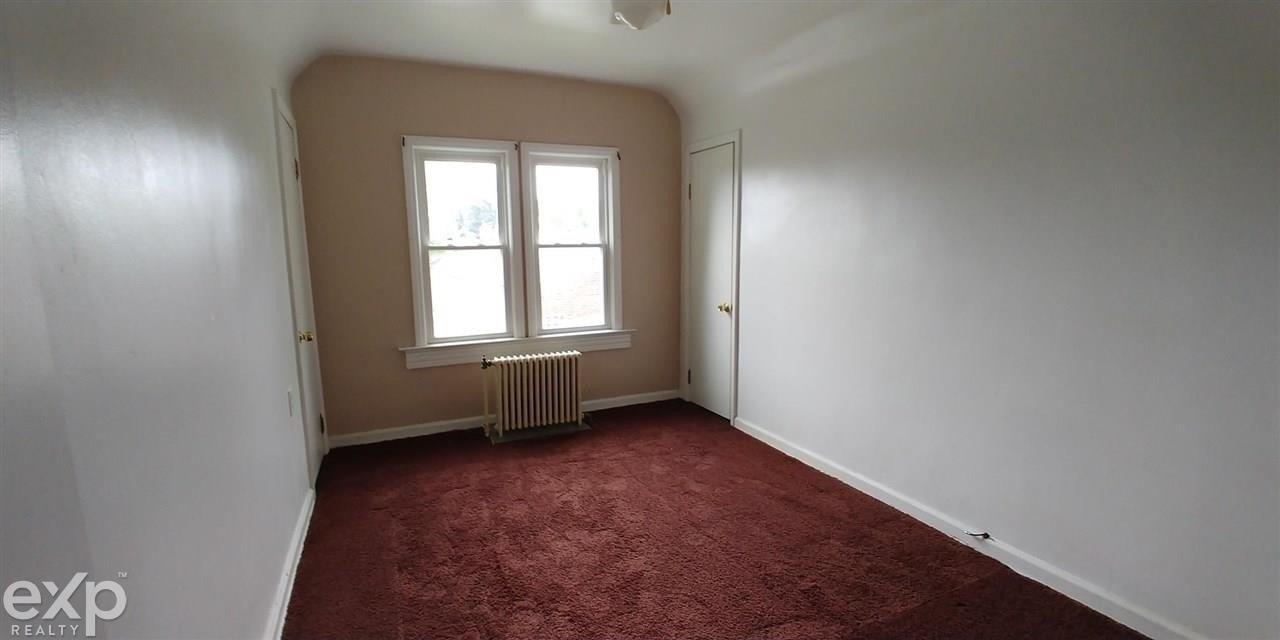 Bayne St, Roseville, MI 48066