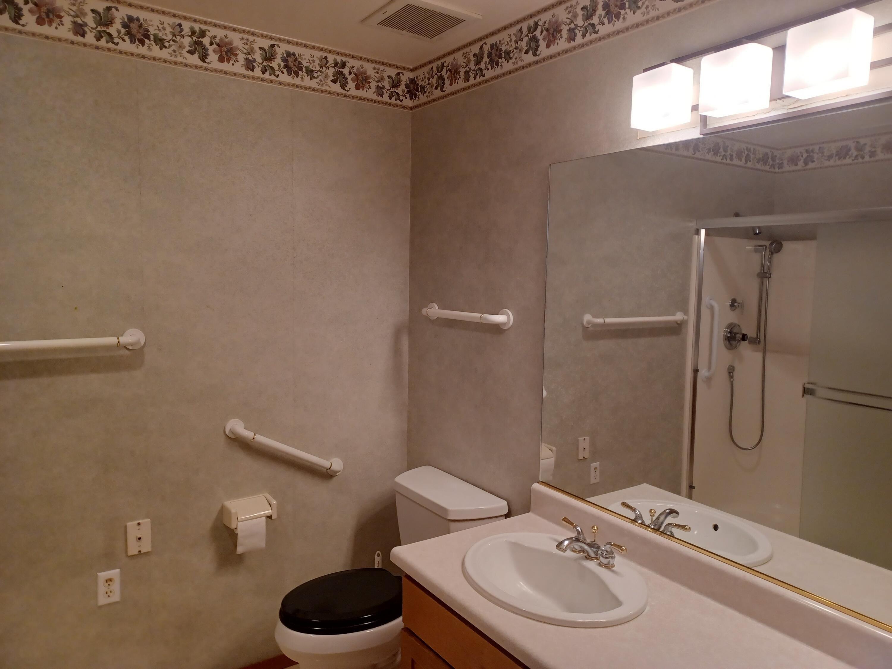 Cobblestone Ct, Ashland, OR 97520