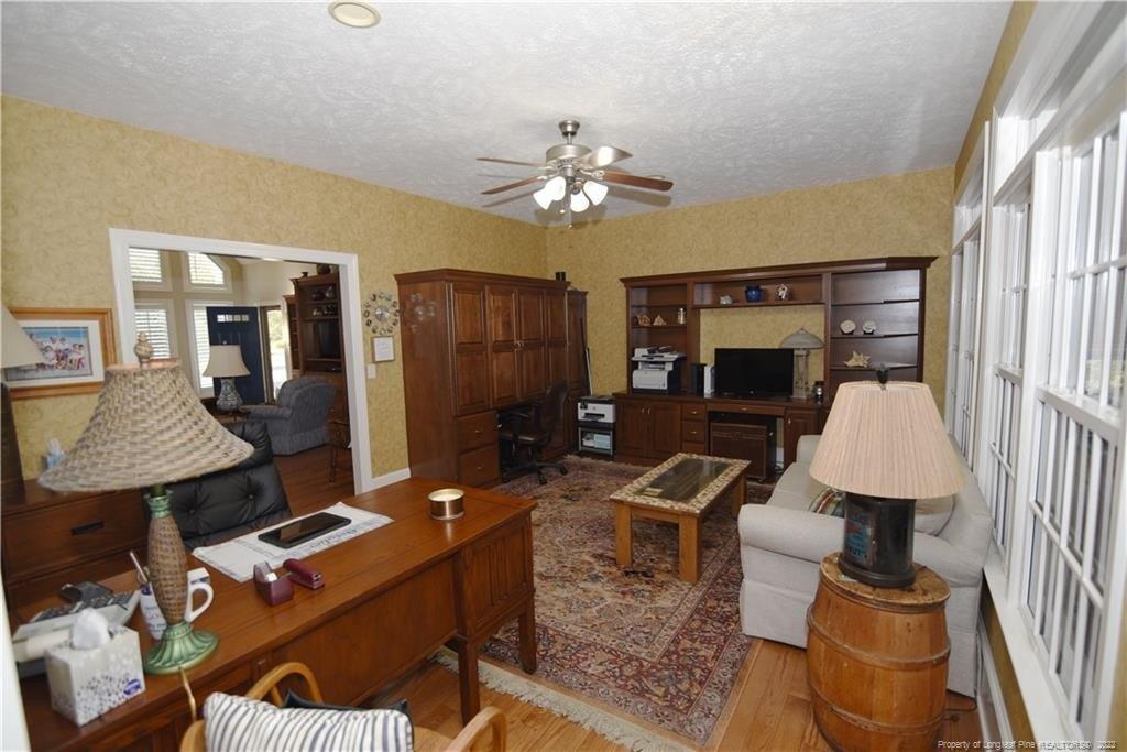 Oakridge Blvd, Lumberton, NC 28358