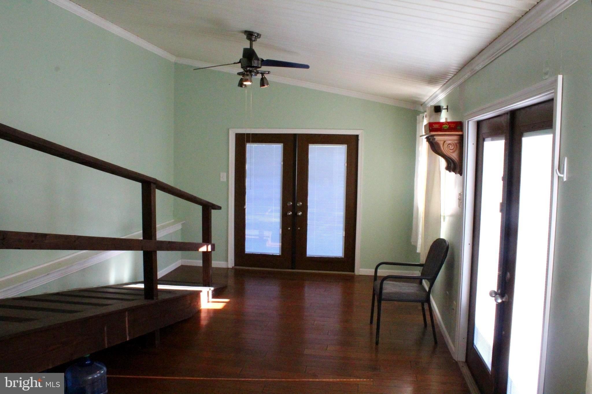 Pasture Ln, Chalfont, PA 18914
