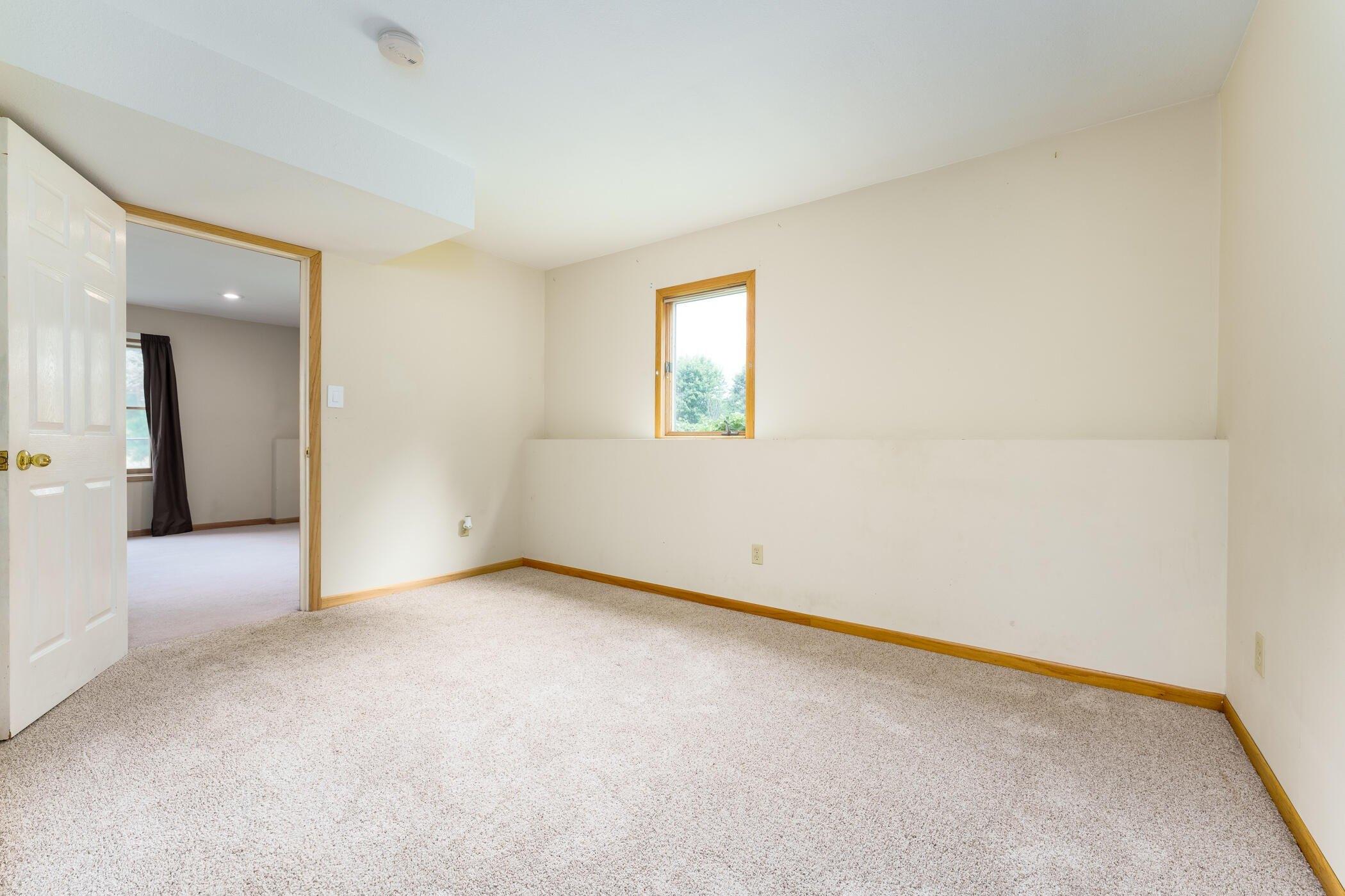 E W Ave, Vicksburg, MI 49097
