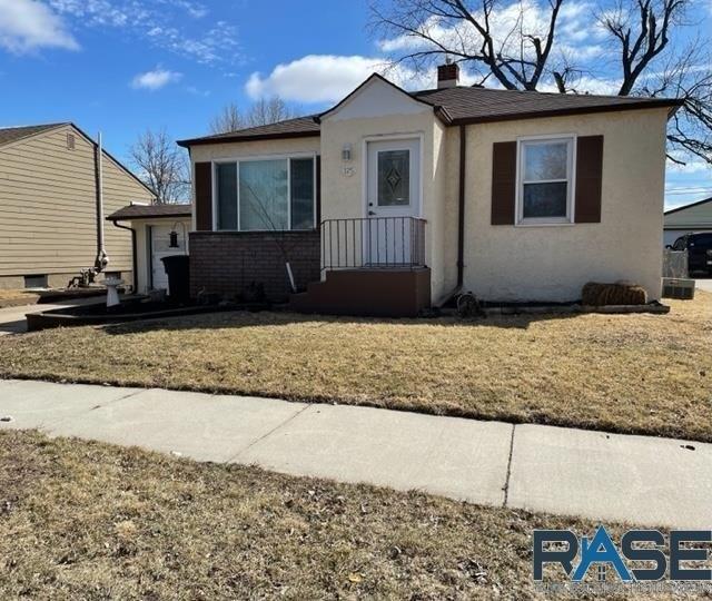 W 40th St, Sioux Falls, SD 57105