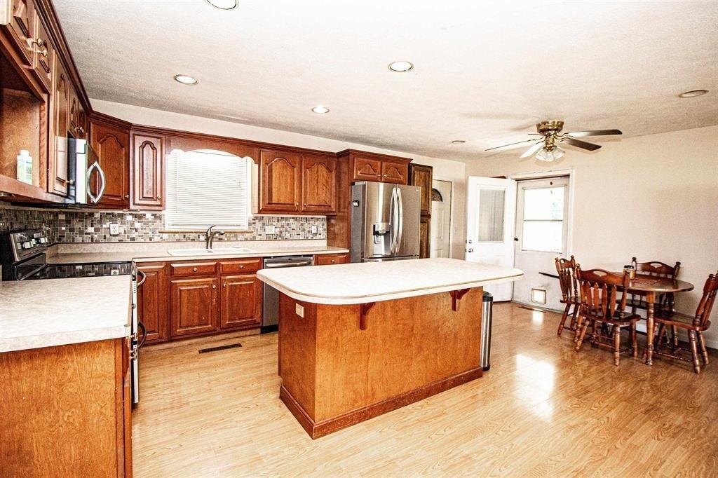 Richland Ct, Catlettsburg, KY 41129